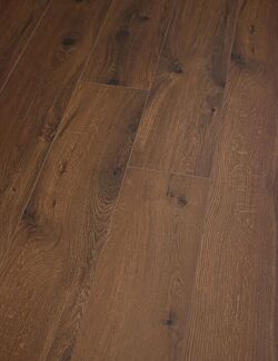 Splash Resistant Laminate Flooring: Beauty and Durability Combined